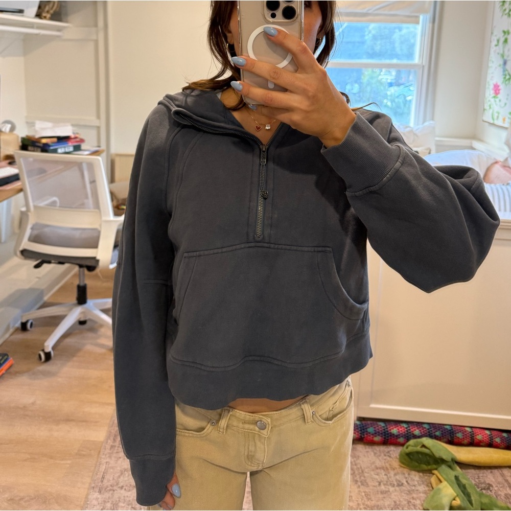 Lululemon cropped scuba hoodie